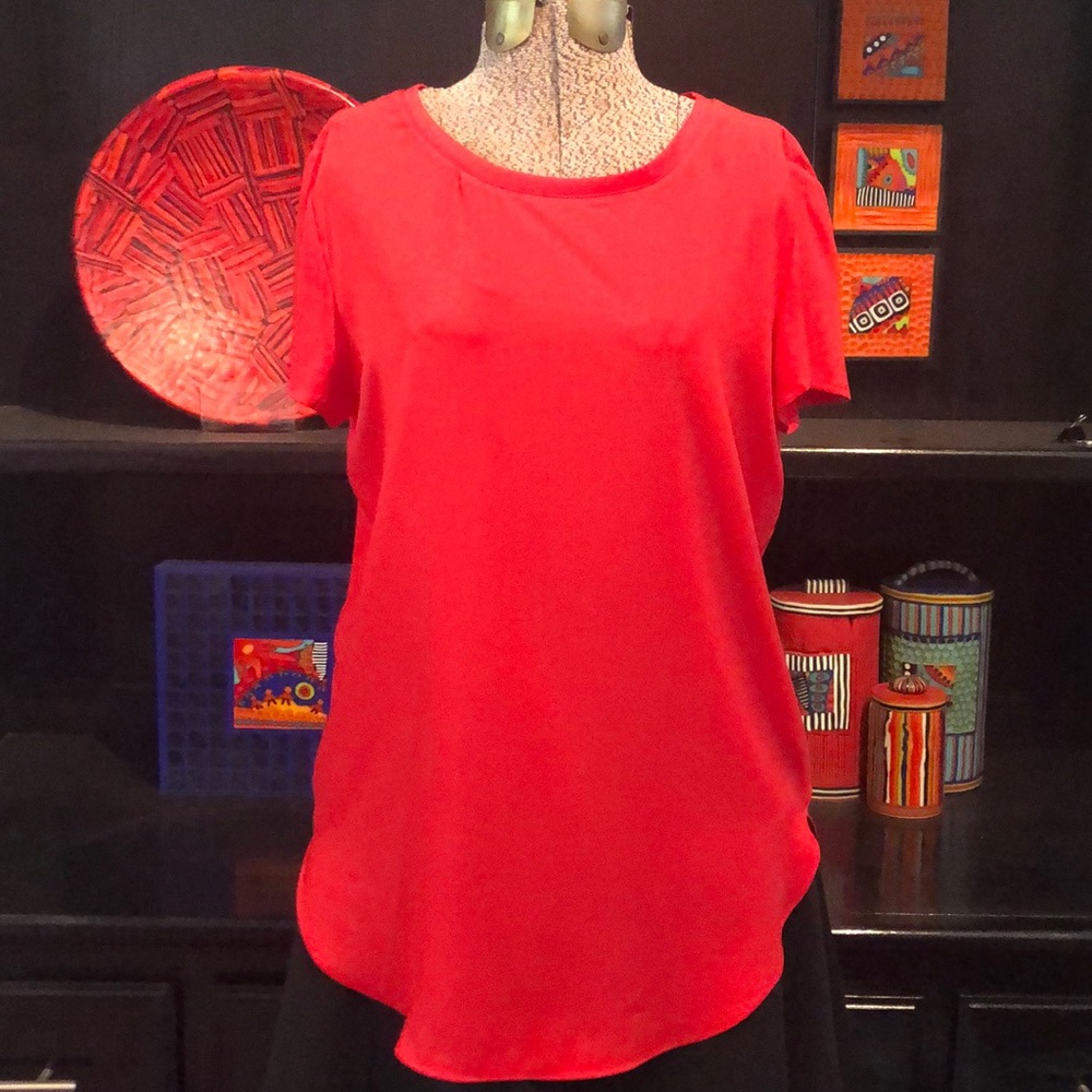 Ann Taylor Bright Red Shortsleeved Top With Shirttail hem